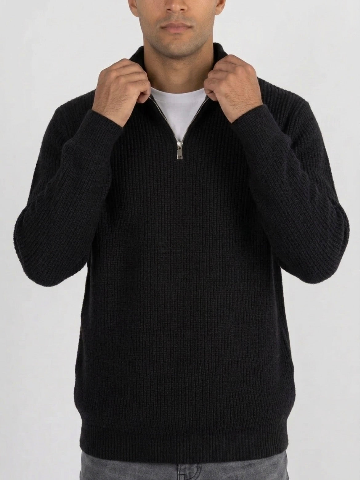 Black Quarter zipper pullover