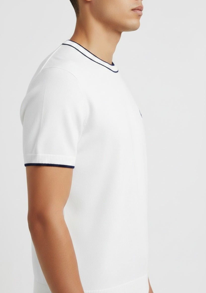 White crewneck knit Tee