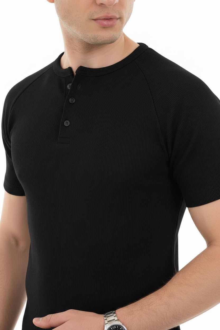 Black Henley shirt - Short sleeve